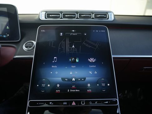 Used 2022 Mercedes-Benz S 580 4MATIC Sedan w/ AMG Line Package image 66