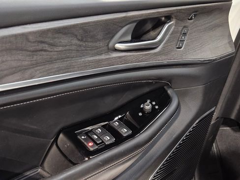 Used 2021 Jeep Grand Cherokee L Overland w/ Luxury Tech Group IV image 21