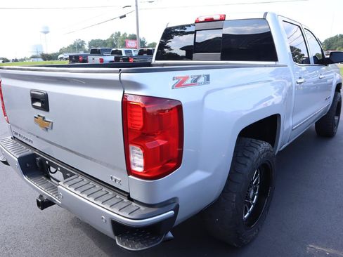 Used 2017 Chevrolet Silverado 1500 LTZ Z71 w/ LTZ Plus Package AWD/4WD image 5