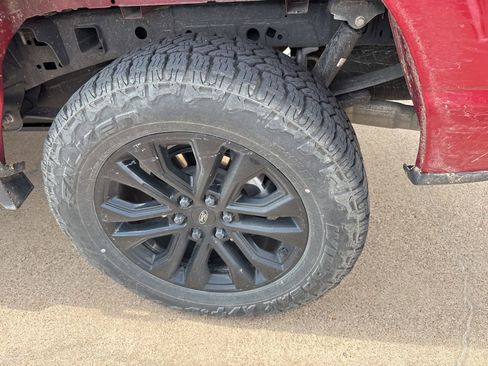 Used 2025 Ford F150 XLT w/ Equipment Group 302A MID image 11