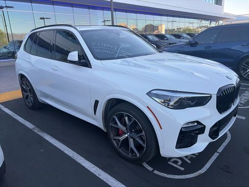 Used 2021 BMW X5 sDrive40i w/ M Sport Package RWD image 6