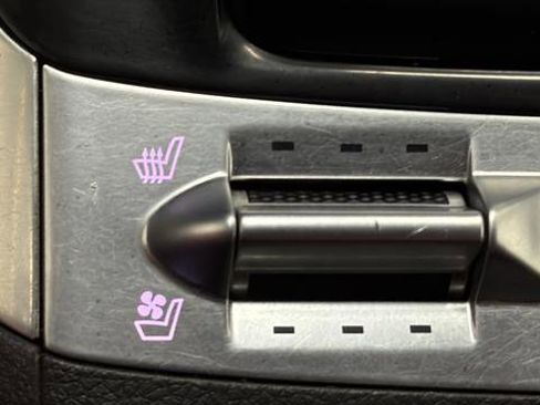 Used 2024 Kia Carnival SX Prestige image 38