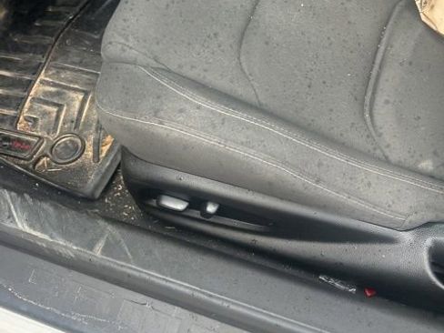 Used 2022 Chevrolet Camaro LT image 12