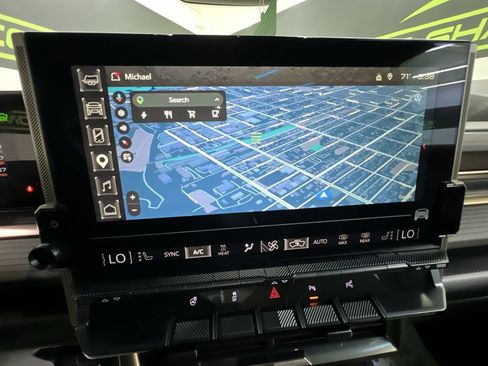 Used 2025 GMC Hummer EV 2X AWD/4WD image 24