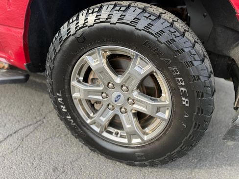 Used 2021 Ford F150 XLT w/ Equipment Group 302A High image 9