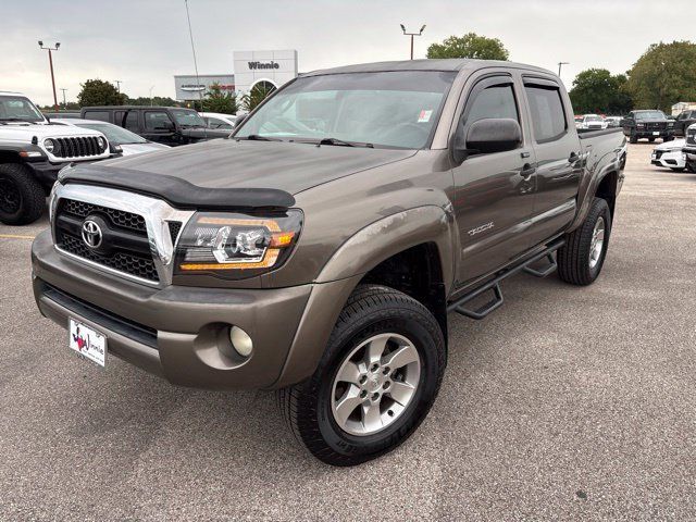 Used 2011 Toyota Tacoma PreRunner w/ SR5 Pkg #2 RWD image 3