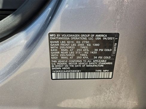 Used 2021 Volkswagen Atlas SE w/ Panoramic Sunroof Package image 30