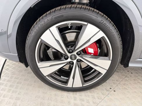 New 2025 Audi SQ5 Premium Plus image 11