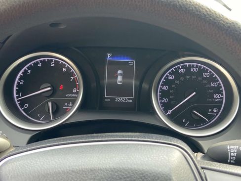 Used 2024 Toyota Camry LE FWD image 34