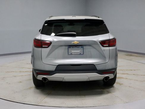 Used 2023 Chevrolet Blazer LT w/ Convenience Package FWD image 10