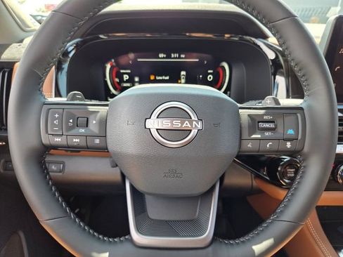 New 2026 Nissan Pathfinder Platinum AWD/4WD image 22
