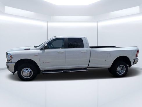 Used 2022 RAM 3500 Big Horn AWD/4WD image 6