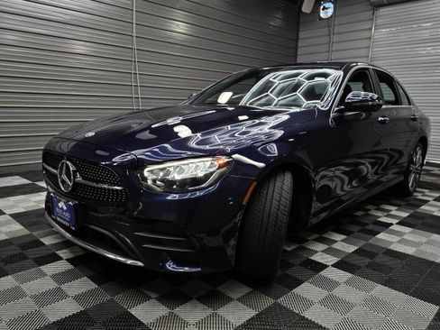 Used 2022 Mercedes-Benz E 350 4MATIC Sedan image 42