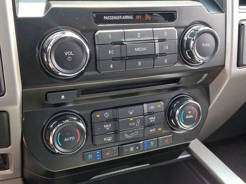 Used 2018 Ford F150 Lariat AWD/4WD image 16