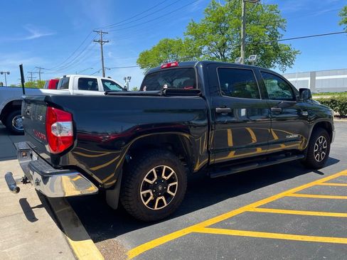 Used 2019 Toyota Tundra SR5 w/ TRD Off Road Package AWD/4WD image 4