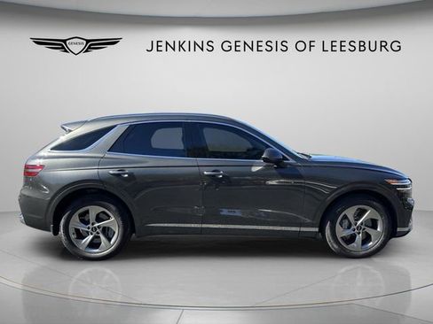 Used 2026 Genesis GV70 2.5T Select image 3