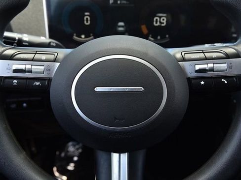 Used 2025 Hyundai Tucson SEL AWD/4WD image 18