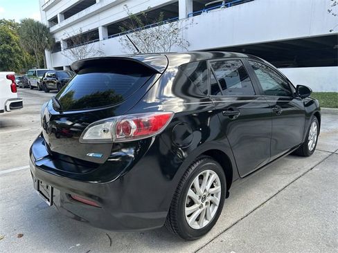 Used 2013 MAZDA MAZDA3 i Touring image 17
