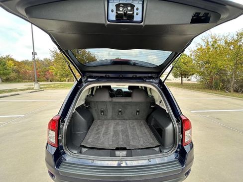 Used 2016 Jeep Compass Sport w/ Power Value Group image 9