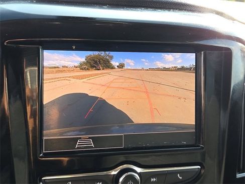 Used 2021 Chevrolet Traverse LS w/ LPO, Blackout Package image 20