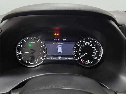 Used 2022 Nissan Armada SL w/ Midnight Edition Package RWD image 17