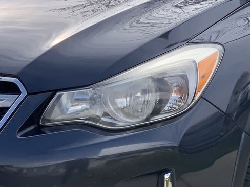 Used 2017 Subaru Crosstrek 2.0i Limited image 6