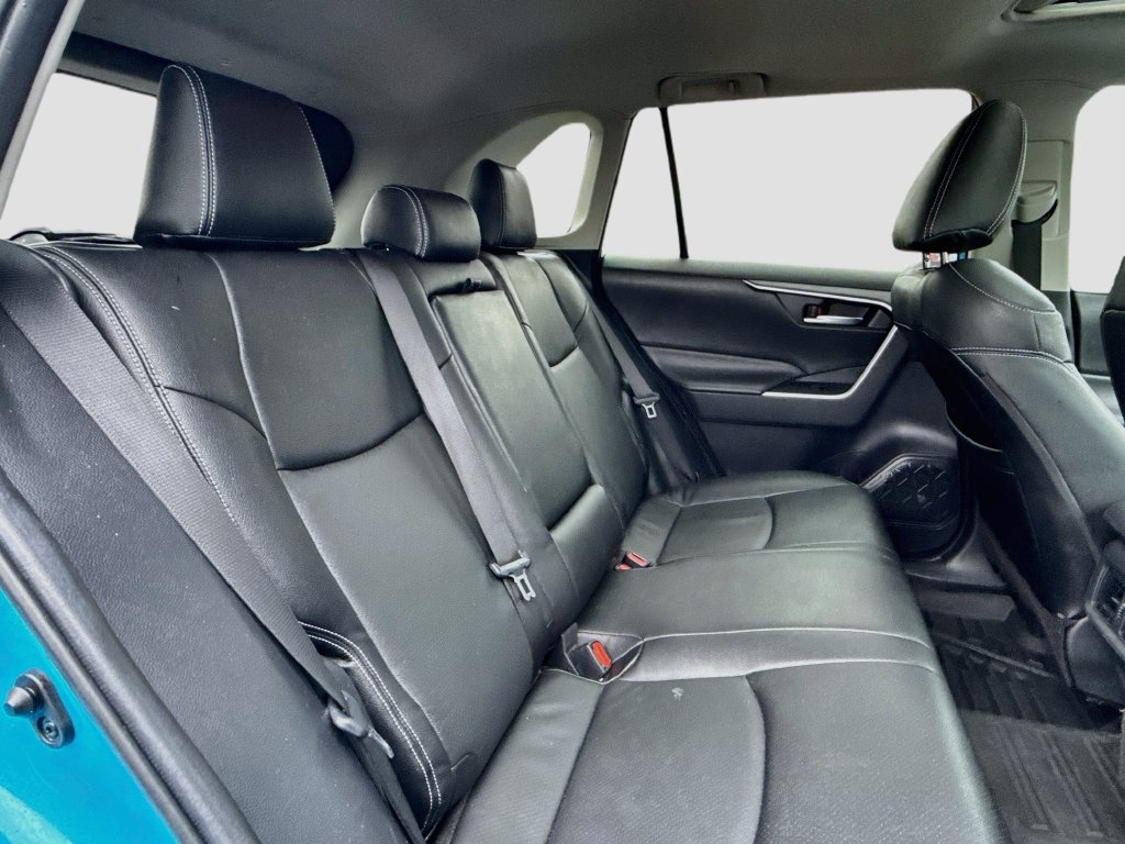 Used 2019 Toyota RAV4 XLE FWD image 34
