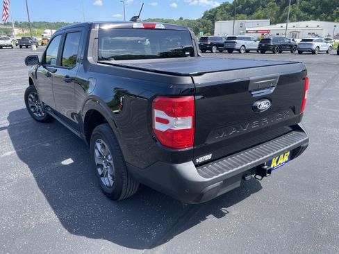 Used 2025 Ford Maverick XLT w/ Equipment Group 301A AWD/4WD image 7