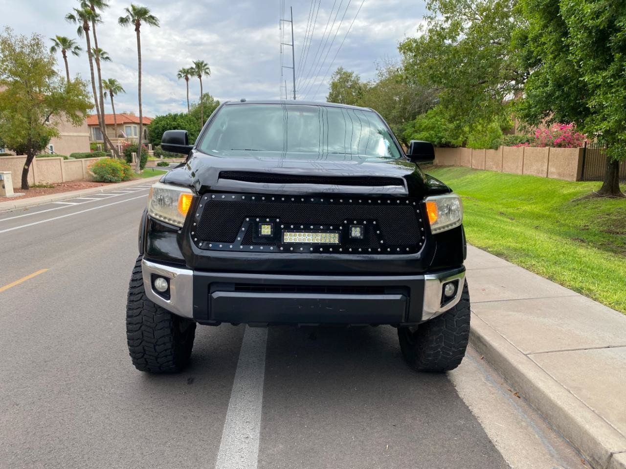 Used 2014 Toyota Tundra SR5 w/ SR5 Upgrade Package RWD image 3