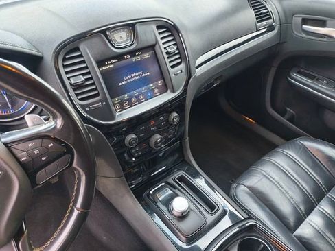 Used 2021 Chrysler 300 S image 20