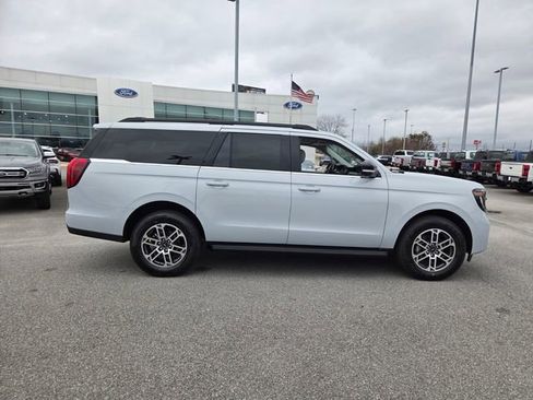 New 2026 Ford Expedition Max Active image 13
