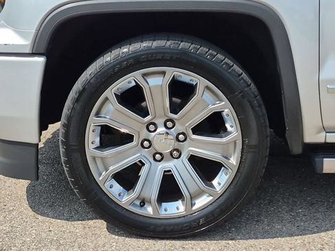 Used 2018 GMC Sierra 1500 Denali w/ Denali Ultimate Package AWD/4WD image 14