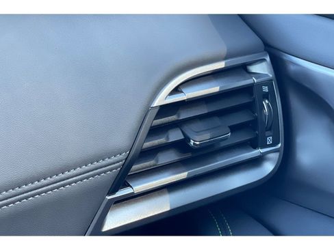 Used 2025 Subaru Outback Onyx Edition image 29