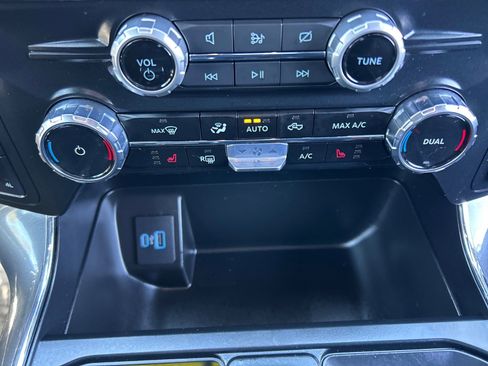 Certified 2023 Ford F150 XLT w/ Equipment Group 302A High image 29