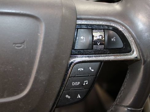 Used 2023 Lincoln Nautilus Reserve FWD image 23
