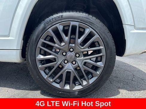 Used 2022 Jeep Compass High Altitude AWD/4WD image 43