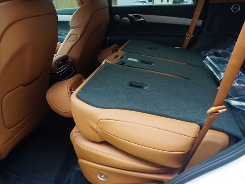 New 2026 Genesis GV80 2.5T Advanced image 18