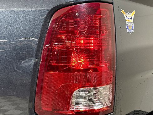 Used 2014 RAM 1500 Express image 21