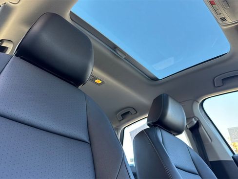 Used 2020 Volkswagen Jetta SE image 18