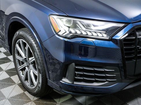 Used 2023 Audi Q7 2.0T Premium Plus w/ Premium Plus Package AWD/4WD image 40