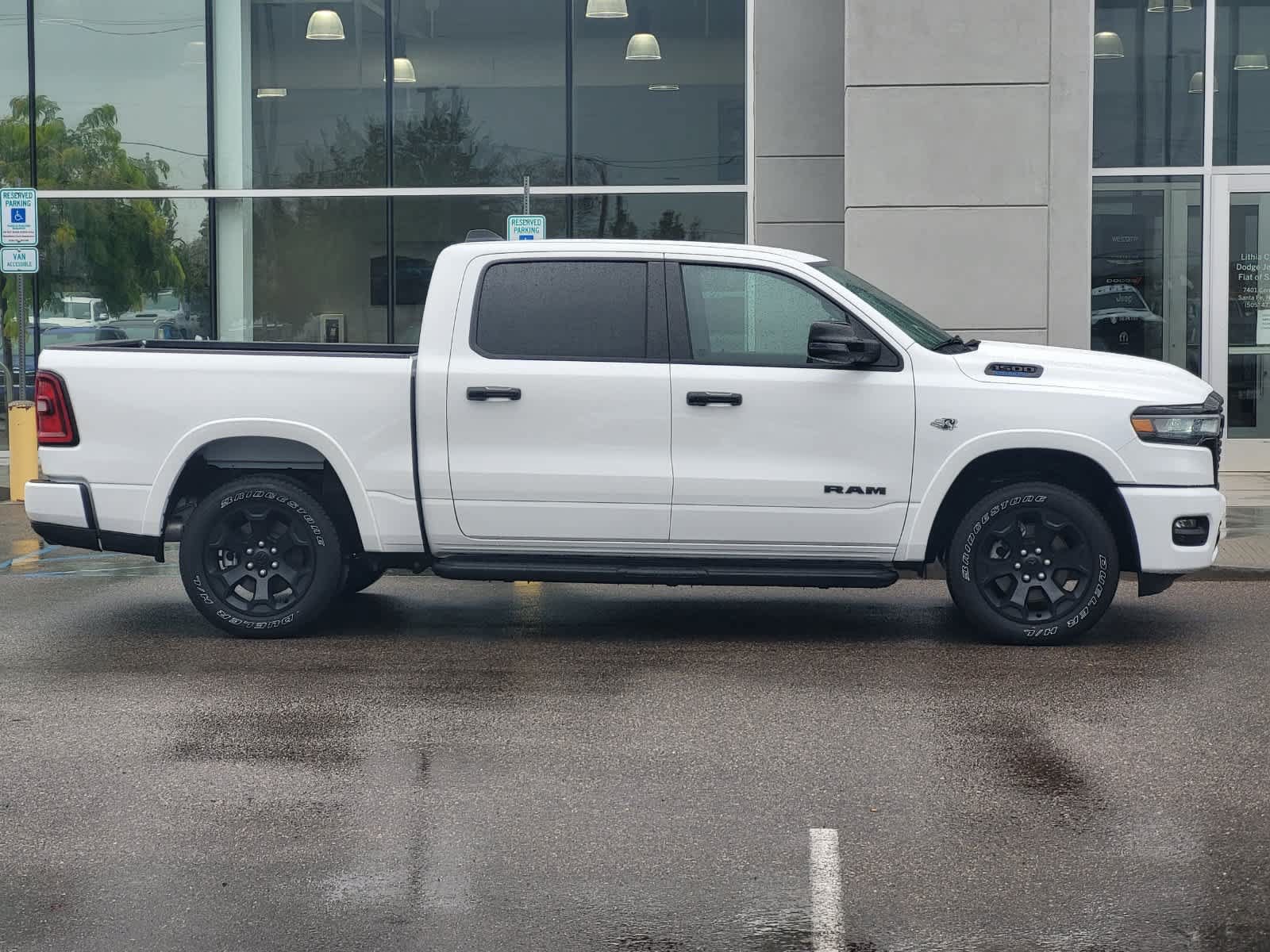 Used 2026 RAM 1500 Big Horn w/ Night Edition AWD/4WD image 4