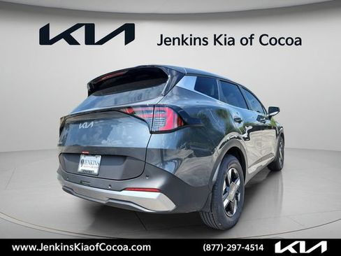 New 2026 Kia Sportage LX FWD image 5