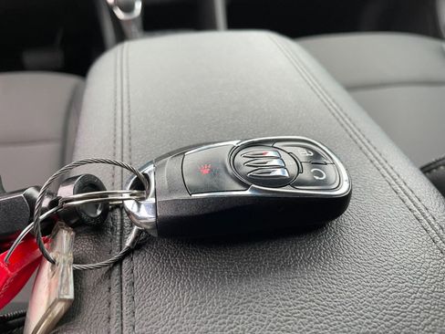 Used 2025 Buick Encore GX Preferred image 22