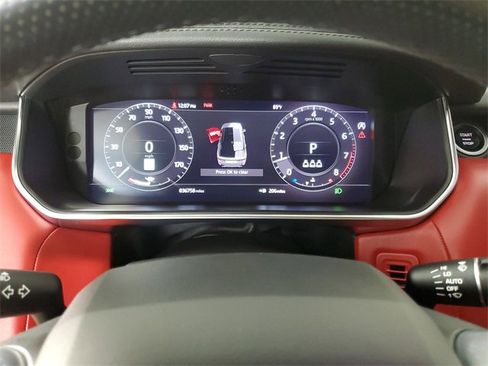 Used 2022 Land Rover Range Rover Sport HSE Dynamic image 28