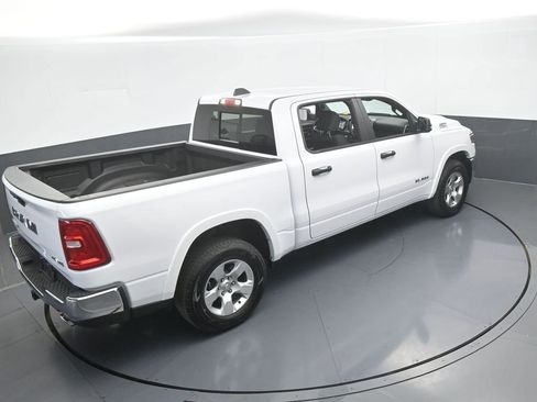 Used 2025 RAM 1500 Big Horn AWD/4WD image 47