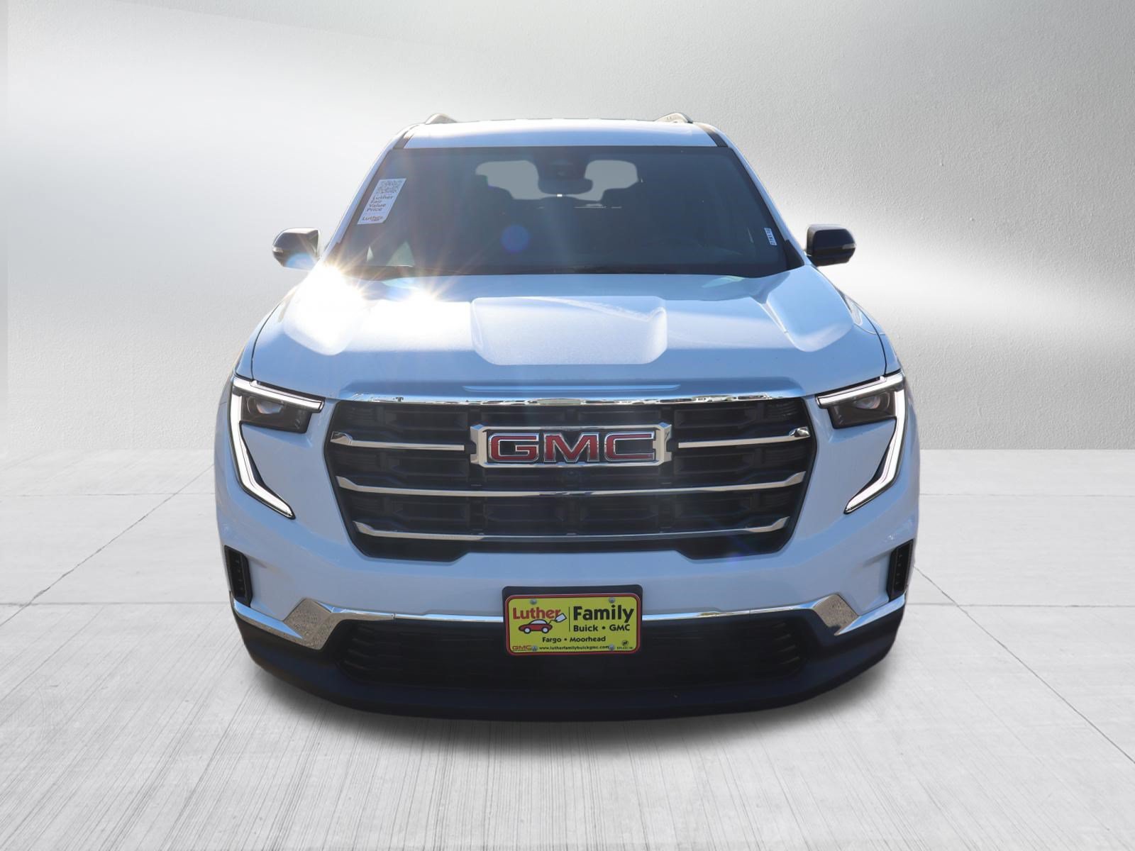 New 2026 GMC Acadia Elevation w/ LPO, Floor Liner Package AWD/4WD image 2