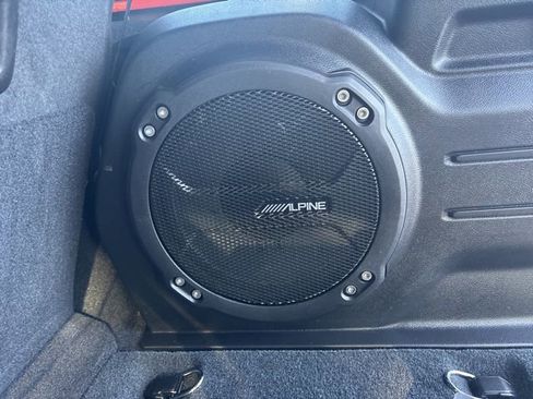 Used 2023 Jeep Wrangler Altitude image 16