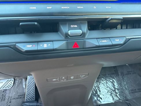 Used 2024 Kia EV9 GT-Line image 17