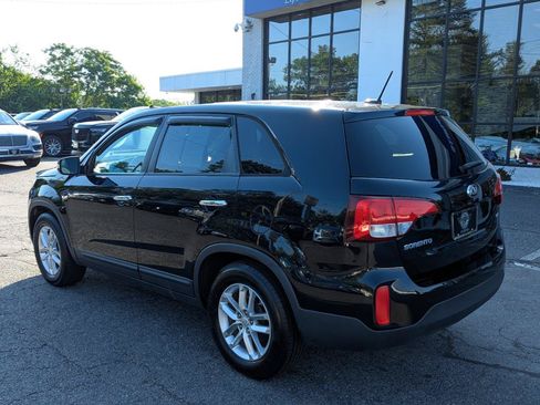 Used 2015 Kia Sorento LX FWD image 10