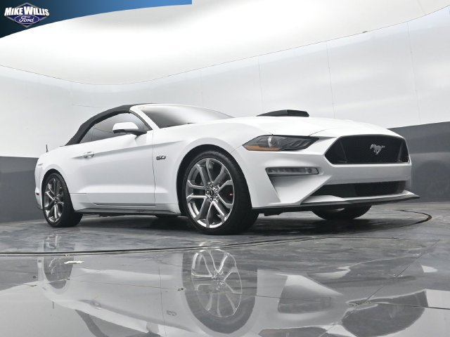Used 2018 Ford Mustang GT Premium RWD image 17